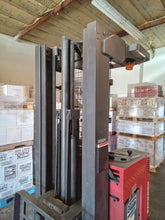 Load image into Gallery viewer, USED RAYMOND - Reach Truck - 2003 - EASi-R45TT 95-211 4.5K - EZ-A-03-26356