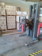 Load image into Gallery viewer, USED RAYMOND - Reach Truck - 2003 - EASi-R45TT 95-211 4.5K - EZ-A-03-26356