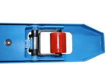 Load image into Gallery viewer, Close up of the underside of the forks on an EOSlift hand pallet truck with an electric scale