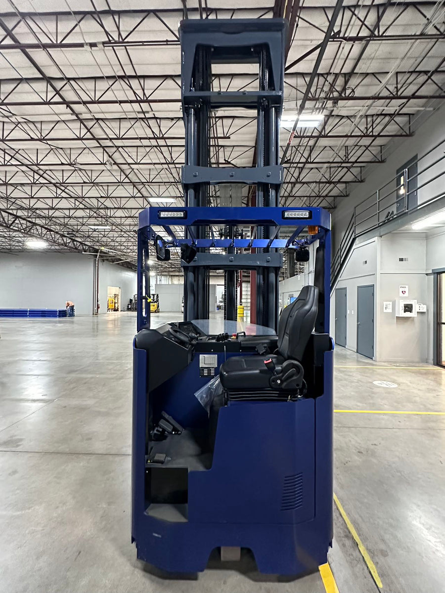 Lean Rig Trck Sliding Mast Reach Truck - 394