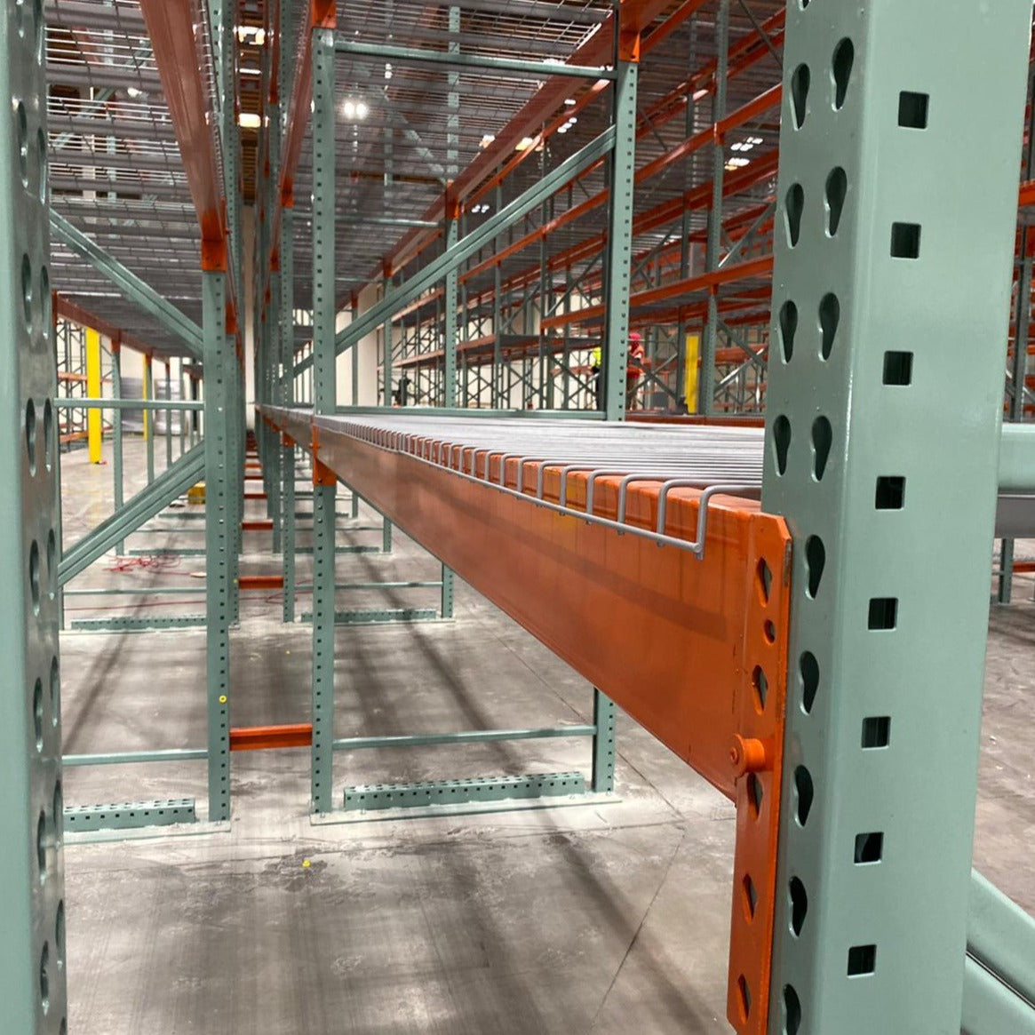 Hannibal Racking Catalog 14 GAUGE BEAM - size 108
